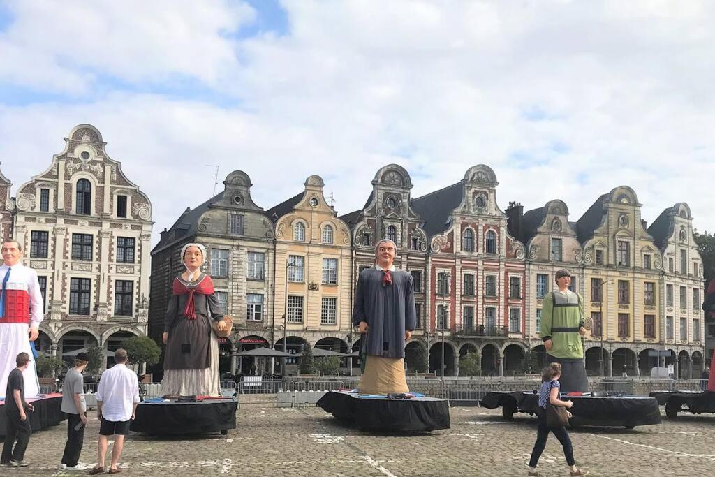 Les Coquelicots Grand Place Arras Kültér fotó