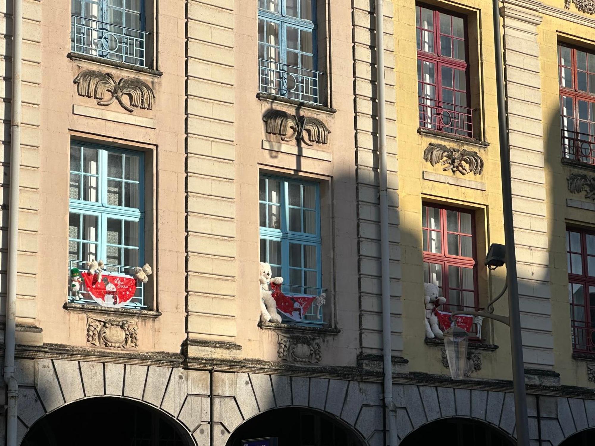 Les Coquelicots Grand Place Arras Kültér fotó