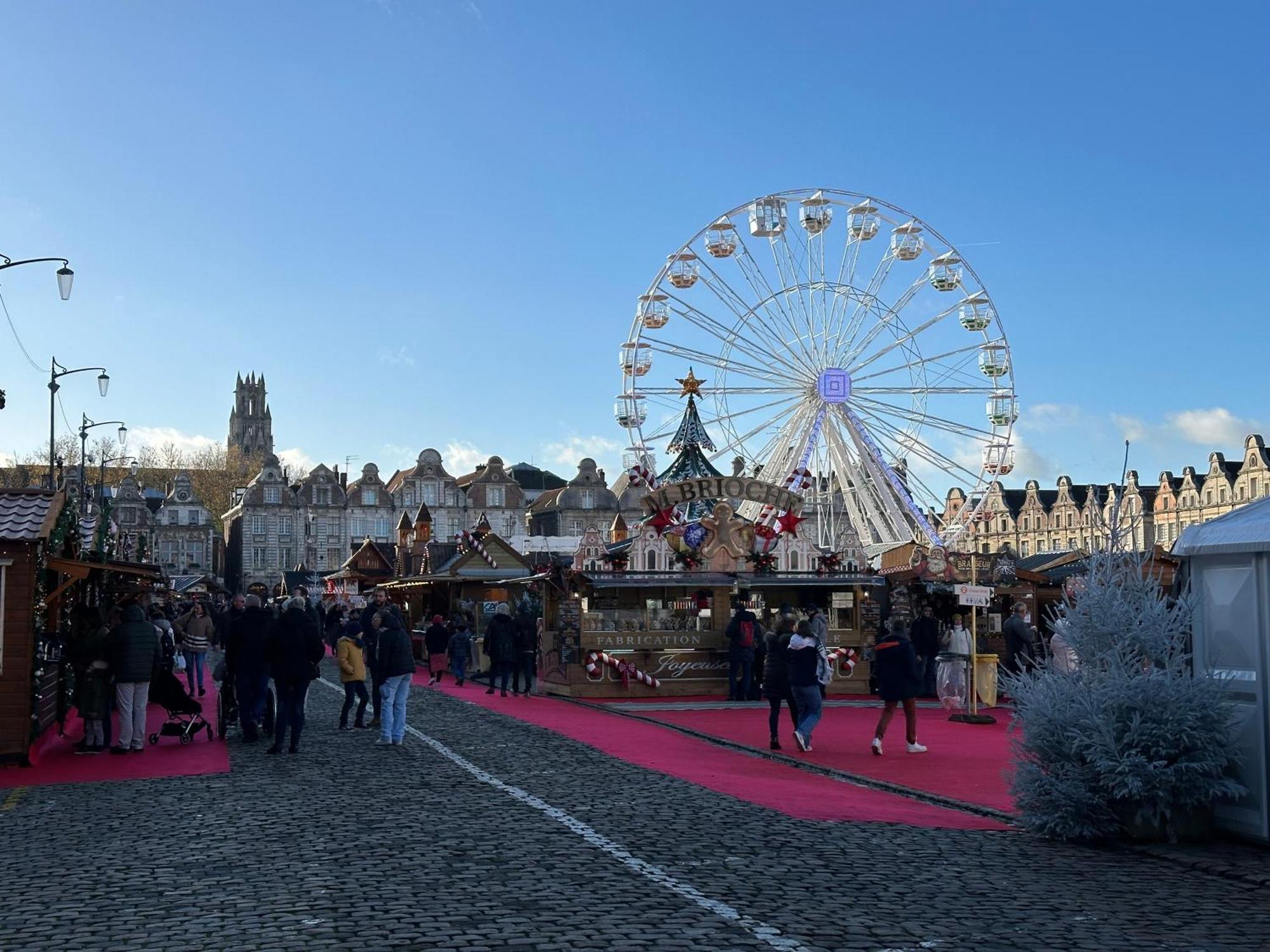 Les Coquelicots Grand Place Arras Kültér fotó